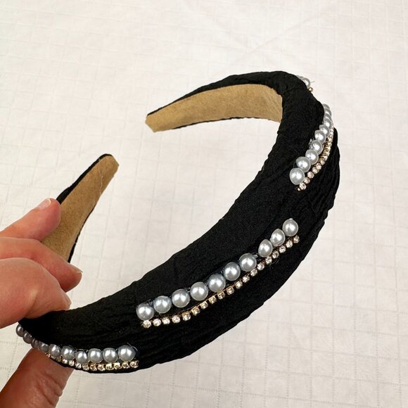 Stylish rhinestones and pearls Black Headband. New without tags - Picture 2 of 14